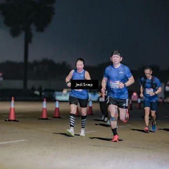 Runner Photo 7513156