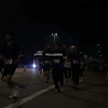 Runner Photo 7513168