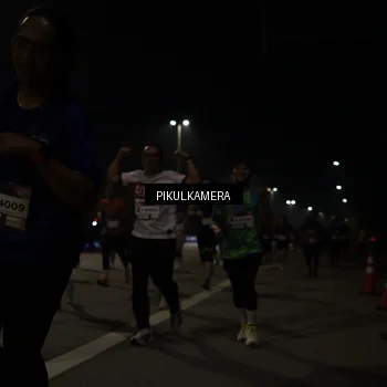 Runner Photo 7513180