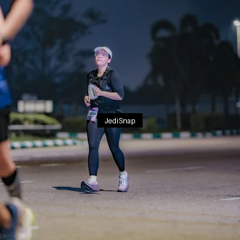 Runner Photo 7513190