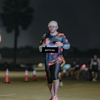 Runner Photo 7513227