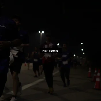 Runner Photo 7513238