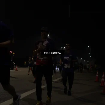 Runner Photo 7513242