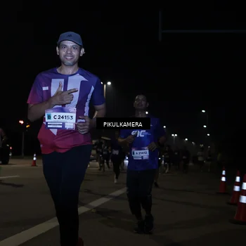 Runner Photo 7513246