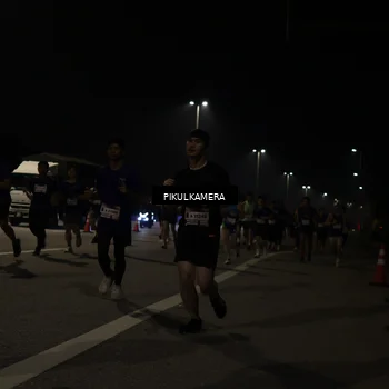 Runner Photo 7513247