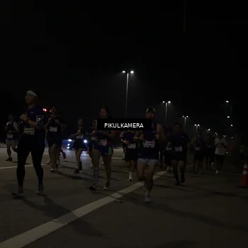Runner Photo 7513265