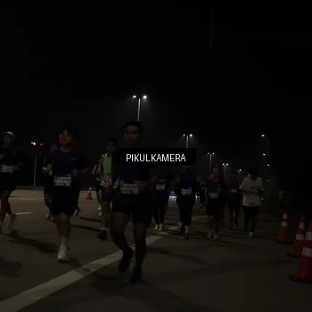 Runner Photo 7513268
