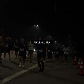 Runner Photo 7513273