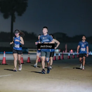 Runner Photo 7513276