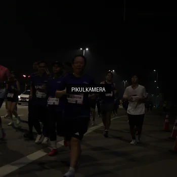 Runner Photo 7513281