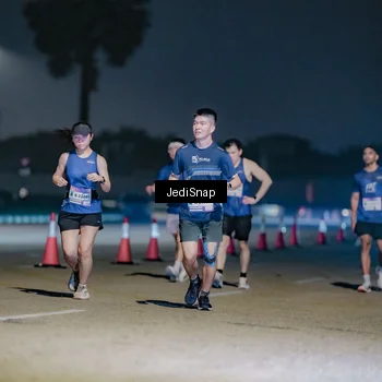 Runner Photo 7513284