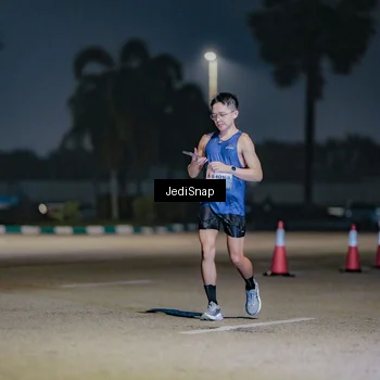 Runner Photo 7513293