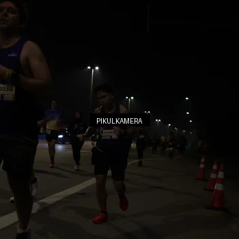 Runner Photo 7513299