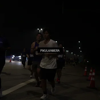Runner Photo 7513300