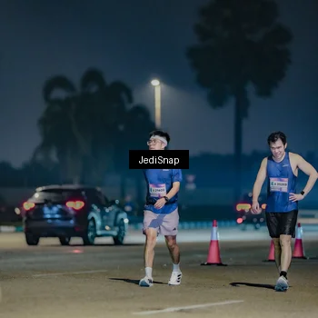 Runner Photo 7513322