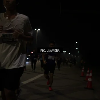 Runner Photo 7513326