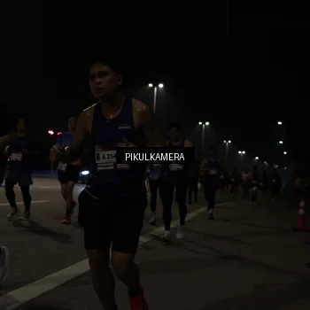 Runner Photo 7513339