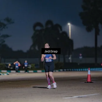 Runner Photo 7513364