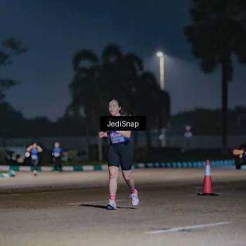 Runner Photo 7513369