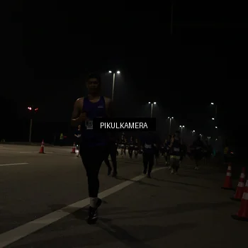 Runner Photo 7513371