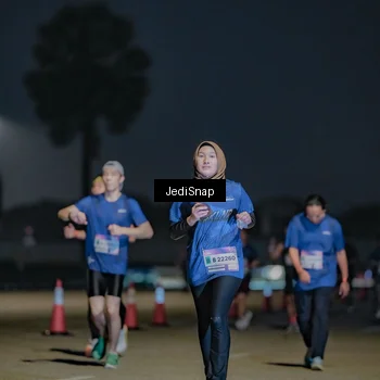 Runner Photo 7513381