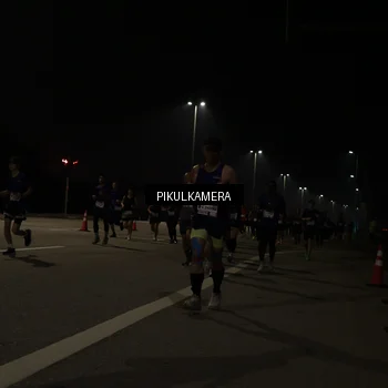 Runner Photo 7513391