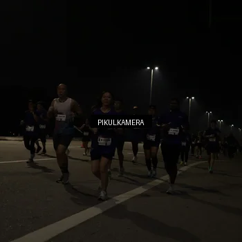 Runner Photo 7513403
