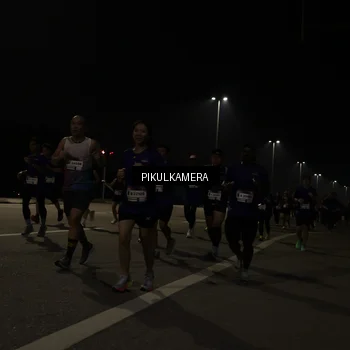 Runner Photo 7513404