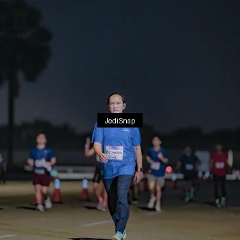 Runner Photo 7513410