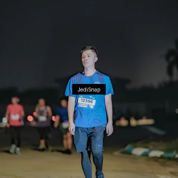 Runner Photo 7513413