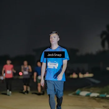 Runner Photo 7513415