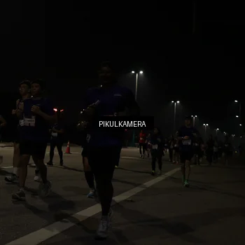 Runner Photo 7513417