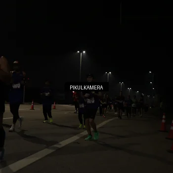 Runner Photo 7513419