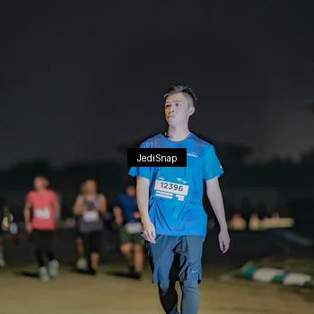 Runner Photo 7513431