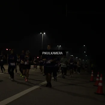 Runner Photo 7513441