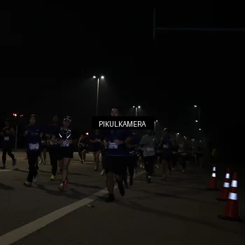 Runner Photo 7513442