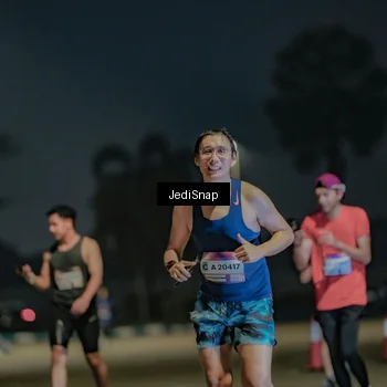 Runner Photo 7513445