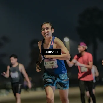 Runner Photo 7513448