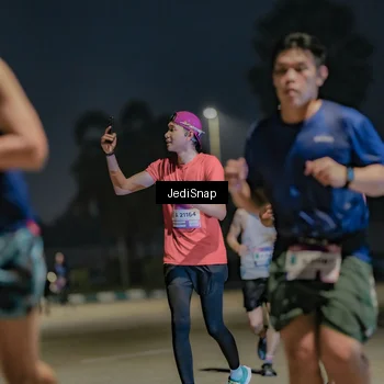 Runner Photo 7513451