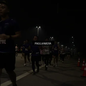 Runner Photo 7513454