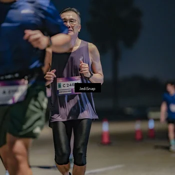 Runner Photo 7513458
