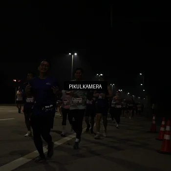Runner Photo 7513461