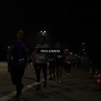 Runner Photo 7513462
