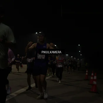 Runner Photo 7513465