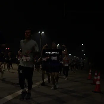 Runner Photo 7513468