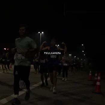 Runner Photo 7513469
