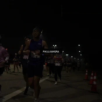 Runner Photo 7513471