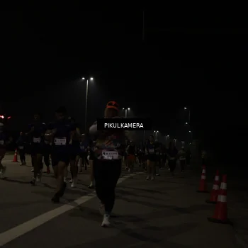 Runner Photo 7513477