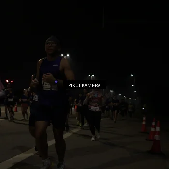 Runner Photo 7513480