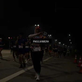 Runner Photo 7513483